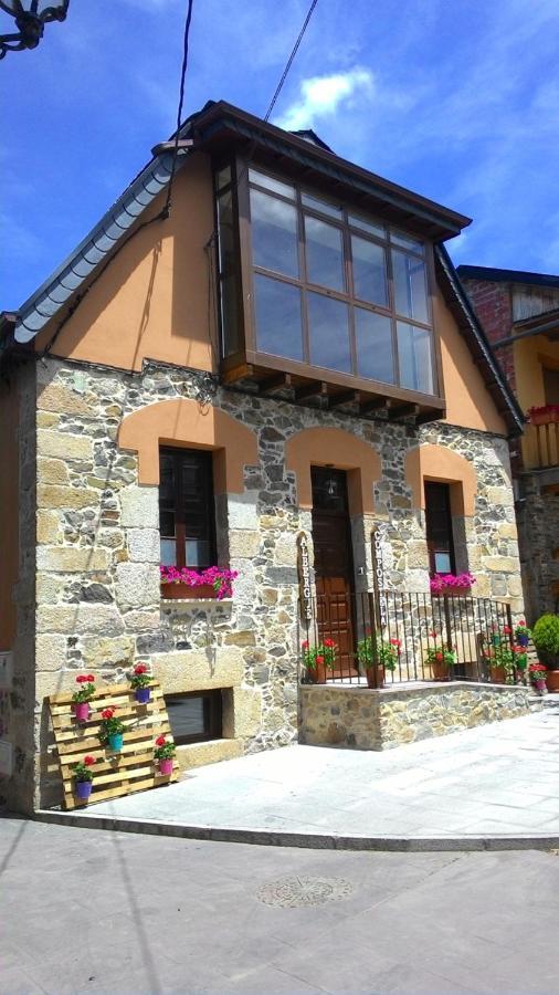 Albergue De Peregrinos Compostela Molinaseca Buitenkant foto
