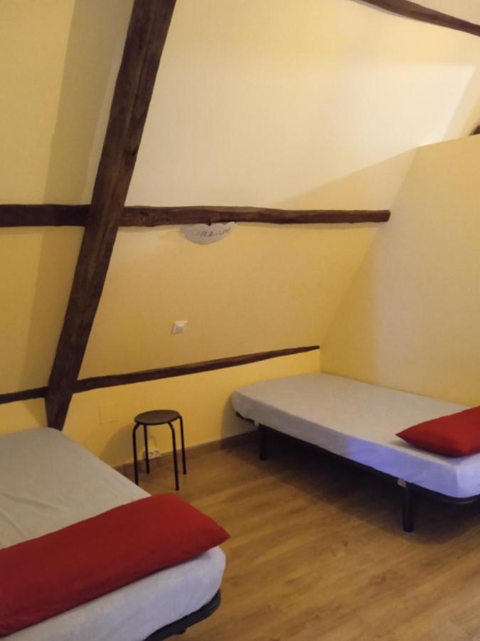 Albergue De Peregrinos Compostela Molinaseca Buitenkant foto