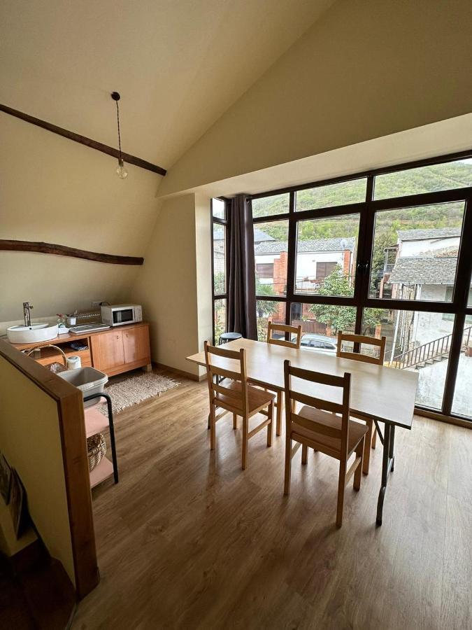 Albergue De Peregrinos Compostela Molinaseca Buitenkant foto