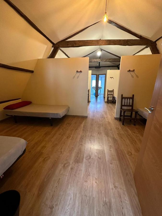 Albergue De Peregrinos Compostela Molinaseca Buitenkant foto